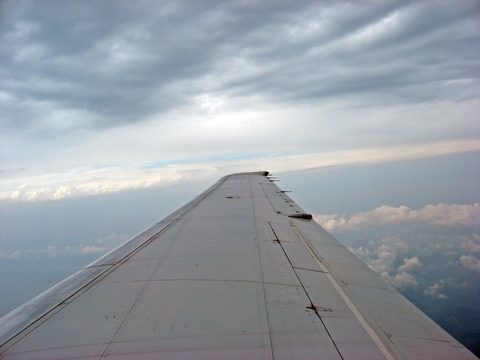 plane horizon