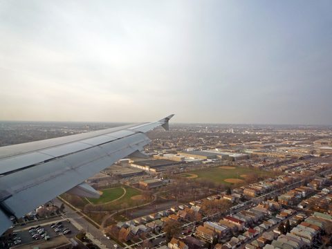 plane horizon