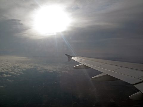 plane horizon
