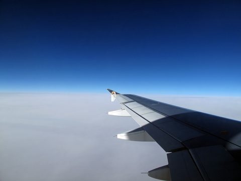 plane horizon